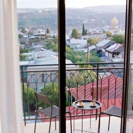 Sameba Bell, Luxury Apartment Tbilisi Buitenkant foto