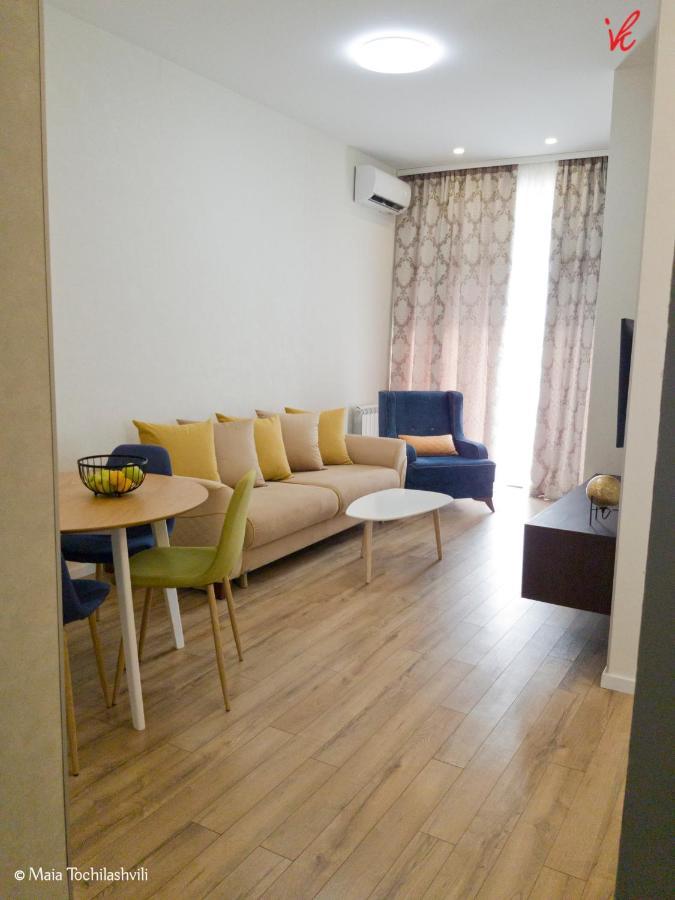Sameba Bell, Luxury Apartment Tbilisi Buitenkant foto