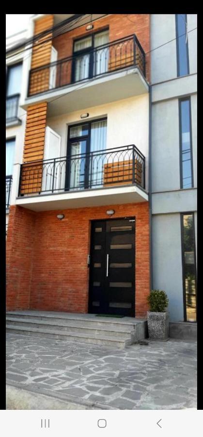 Sameba Bell, Luxury Apartment Tbilisi Buitenkant foto
